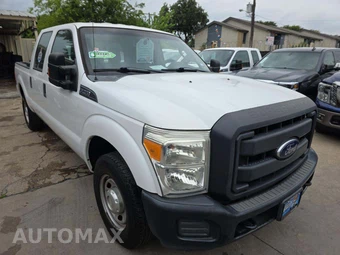 2015 Ford Super Duty F-250 XL Crew Cab Medium Bed - miniatura 4