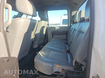 2015 Ford Super Duty F-250 XL Crew Cab Medium Bed - miniatura 13
