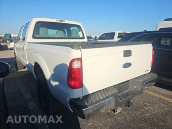 2015 Ford Super Duty F-250 XL Crew Cab Medium Bed - miniatura 6