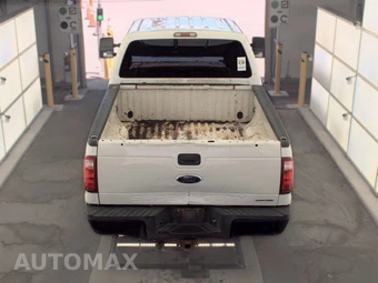 2015 Ford Super Duty F-250 XL Crew Cab Medium Bed - miniatura 5