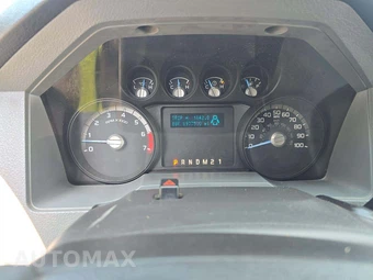 2015 Ford Super Duty F-250 XL Crew Cab Medium Bed - miniatura 9