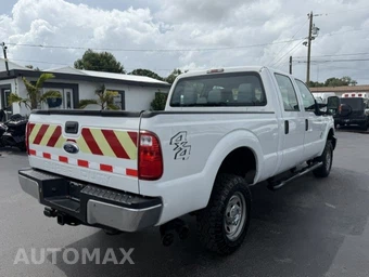 2015 Ford Super Duty F-250 XL Crew Cab Medium Bed - miniatura 4