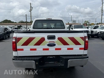 2015 Ford Super Duty F-250 XL Crew Cab Medium Bed - miniatura 5
