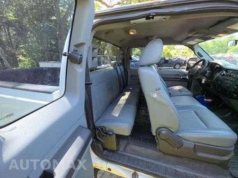 2015 Ford Super Duty F-250 XL Extended Cab Long Bed w/Rear Doors - miniatura 16