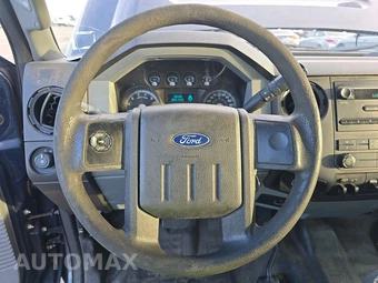 2015 Ford Super Duty F-250 XL Extended Cab Medium Bed w/Rear Doors - miniatura 10