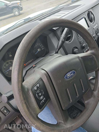 2015 Ford Super Duty F-250 XL Extended Cab Medium Bed w/Rear Doors - miniatura 41