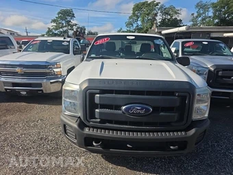 2015 Ford Super Duty F-250 XL Regular Cab Long Bed - miniatura 2