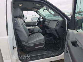 2015 Ford Super Duty F-250 XL Regular Cab Long Bed - miniatura 17
