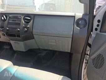 2015 Ford Super Duty F-250 XL Regular Cab Long Bed - miniatura 18
