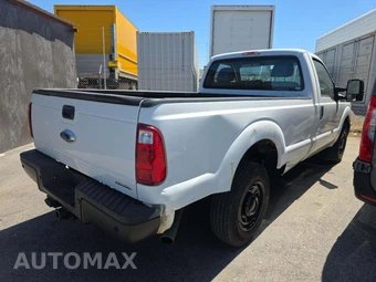 2015 Ford Super Duty F-250 XL Regular Cab Long Bed - miniatura 3