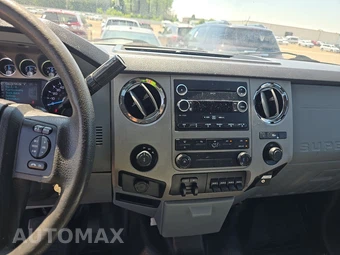 2015 Ford Super Duty F-250 XLT Crew Cab Long Bed - miniatura 11