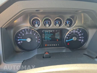 2015 Ford Super Duty F-250 XLT Crew Cab Long Bed - miniatura 12
