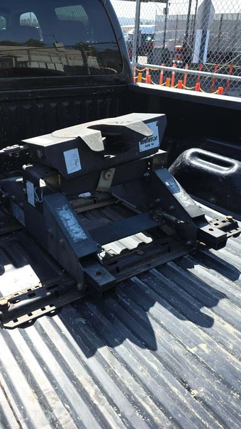 2015 Ford Super Duty F-250 XLT Crew Cab Medium Bed - miniatura 24