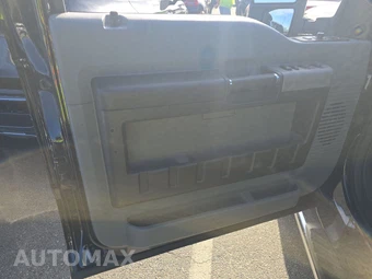 2015 Ford Super Duty F-250 XLT Crew Cab Medium Bed - miniatura 9