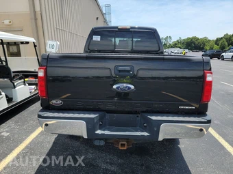 2015 Ford Super Duty F-250 XLT Crew Cab Medium Bed – miniatura 5