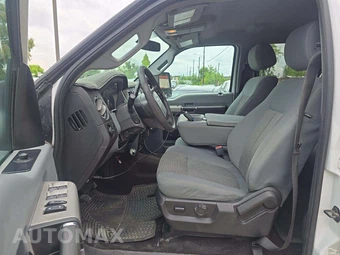 2015 Ford Super Duty F-250 XLT Crew Cab Medium Bed - miniatura 6