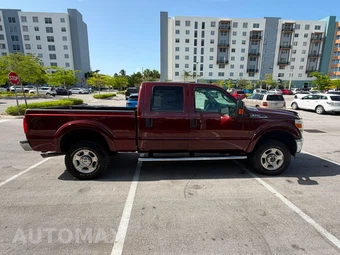 2015 Ford Super Duty F-250 XLT Crew Cab Medium Bed - miniatura 5