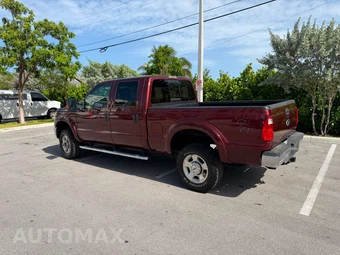 2015 Ford Super Duty F-250 XLT Crew Cab Medium Bed - miniatura 8