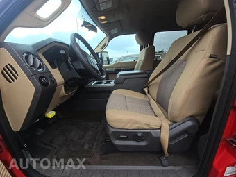 2015 Ford Super Duty F-250 XLT Crew Cab Medium Bed - miniatura 12