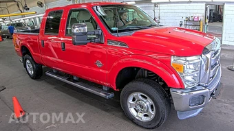 2015 Ford Super Duty F-250 XLT Crew Cab Medium Bed - miniatura 3