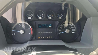 2015 Ford Super Duty F-250 XLT Crew Cab Medium Bed - miniatura 19