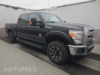 2015 Ford Super Duty F-250 XLT Crew Cab Medium Bed - miniatura 3