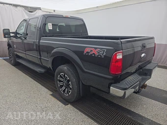 2015 Ford Super Duty F-250 XLT Crew Cab Medium Bed - miniatura 6
