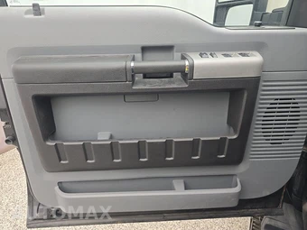 2015 Ford Super Duty F-250 XLT Crew Cab Medium Bed - miniatura 9