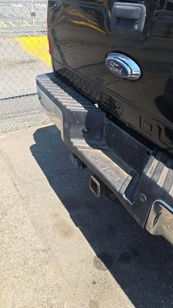 2015 Ford Super Duty F-250 XLT Crew Cab Medium Bed - miniatura 24