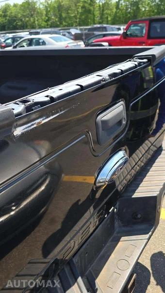 2015 Ford Super Duty F-250 XLT Crew Cab Medium Bed - miniatura 28