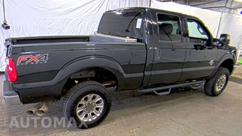 2015 Ford Super Duty F-250 XLT Crew Cab Medium Bed - miniatura 4