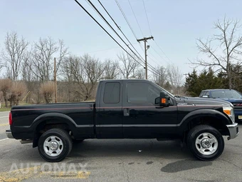 2015 Ford Super Duty F-250 XLT Extended Cab Medium Bed w/Rear Doors - miniatura 8