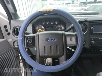 2015 Ford Super Duty F-350 Cab Chassis XL Extended Cab w/Rear Doors DRW - miniatura 10