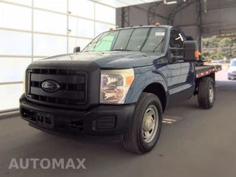 2015 Ford Super Duty F-350 Cab Chassis XL Regular Cab