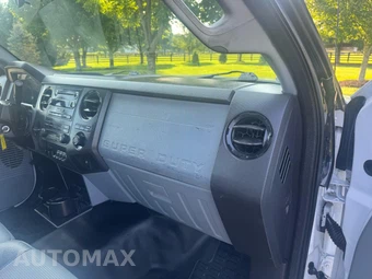 2015 Ford Super Duty F-350 Cab Chassis XL Regular Cab DRW - miniatura 41