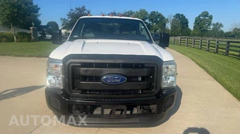 2015 Ford Super Duty F-350 Cab Chassis XL Regular Cab DRW - miniatura 5
