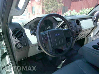 2015 Ford Super Duty F-350 Cab Chassis XL Regular Cab DRW - miniatura 10