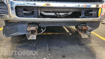 2015 Ford Super Duty F-350 Cab Chassis XL Regular Cab DRW - miniatura 31