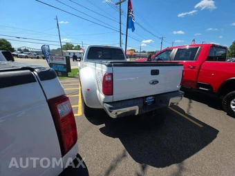 2015 Ford Super Duty F-350 Lariat Crew Cab Long Bed DRW - miniatura 2