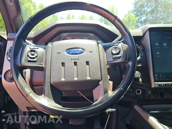 2015 Ford Super Duty F-350 Lariat Crew Cab Long Bed DRW - miniatura 10