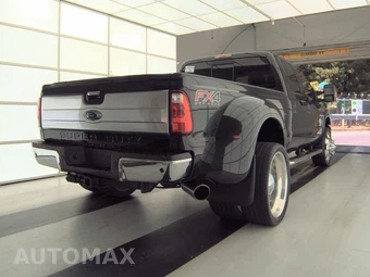 2015 Ford Super Duty F-350 Lariat Crew Cab Long Bed DRW - miniatura 4