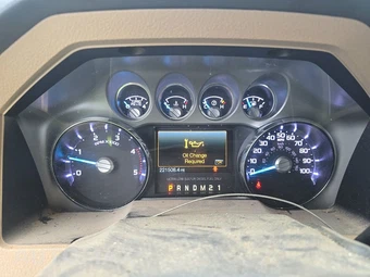 2015 Ford Super Duty F-350 Lariat Crew Cab Long Bed DRW - miniatura 12