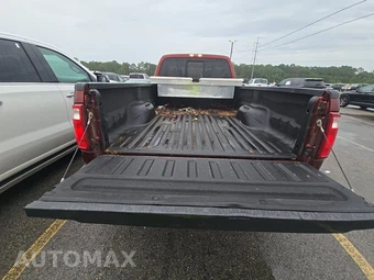 2015 Ford Super Duty F-350 Lariat Crew Cab Long Bed DRW - miniatura 16