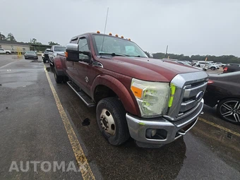 2015 Ford Super Duty F-350 Lariat Crew Cab Long Bed DRW - miniatura 3