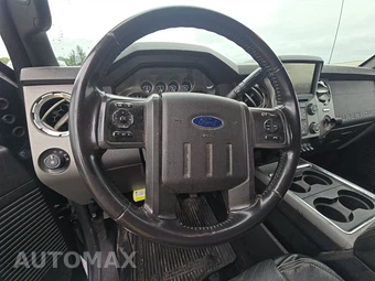 2015 Ford Super Duty F-350 Lariat Crew Cab Medium Bed - miniatura 10