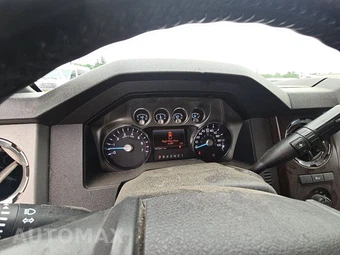 2015 Ford Super Duty F-350 Lariat Crew Cab Medium Bed - miniatura 12