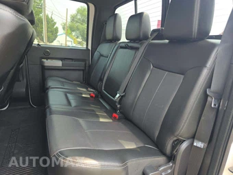 2015 Ford Super Duty F-350 Lariat Crew Cab Medium Bed - miniatura 10
