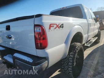2015 Ford Super Duty F-350 Lariat Crew Cab Medium Bed - miniatura 4