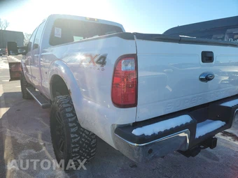 2015 Ford Super Duty F-350 Lariat Crew Cab Medium Bed - miniatura 6
