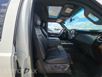 2015 Ford Super Duty F-350 Platinum Crew Cab Long Bed - miniatura 14